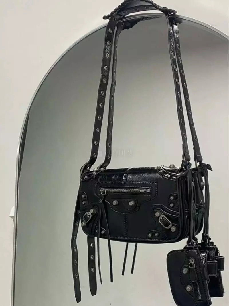 Trouvaille - Korean Women Fashion - #thatsdarling - Moters Cross Bag - 4