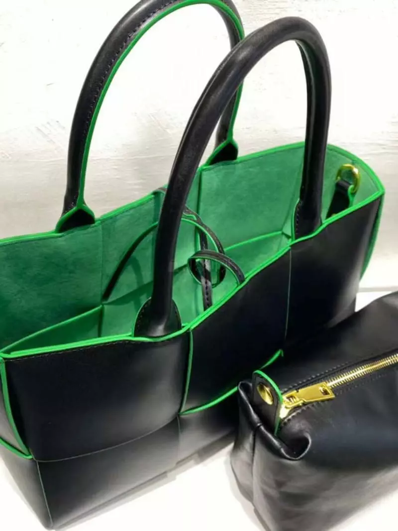 Trouvaille - Korean Women Fashion - #thatsdarling - Arco Cross Bag L - 4