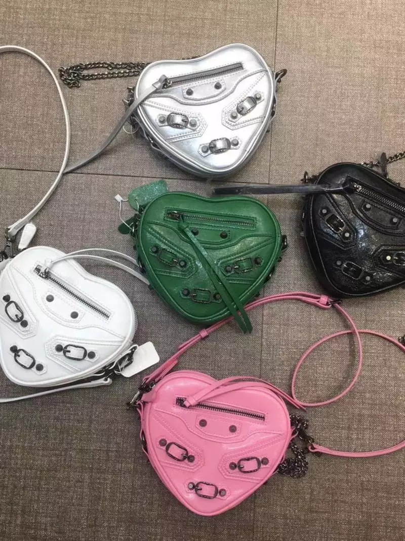 Trouvaille - Korean Women Fashion - #momslook - Heart Moter Cross Bag - 4