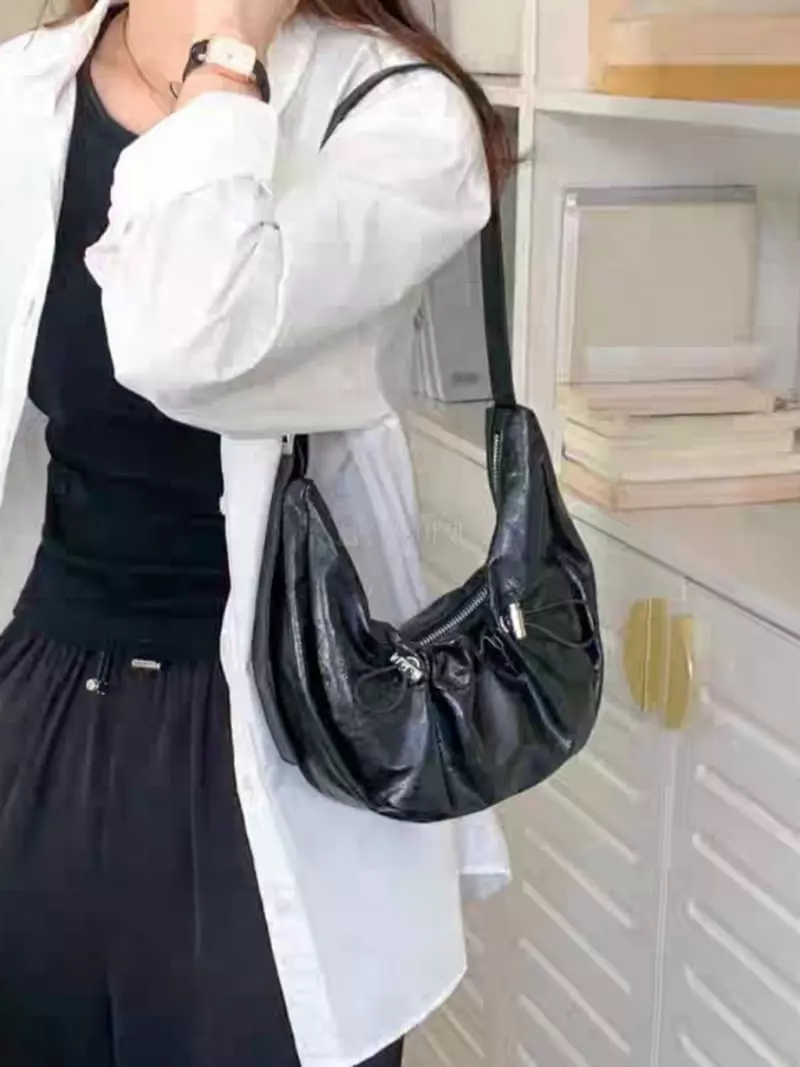 Trouvaille - Korean Women Fashion - #womensfashion - Cow Shirring Shoulder Bag - 7