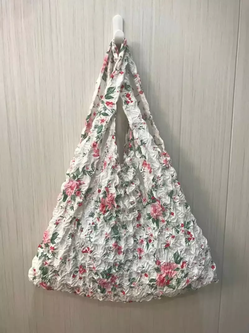 Trouvaille - Korean Women Fashion - #womensfashion - Flower Bbosong Bag - 3