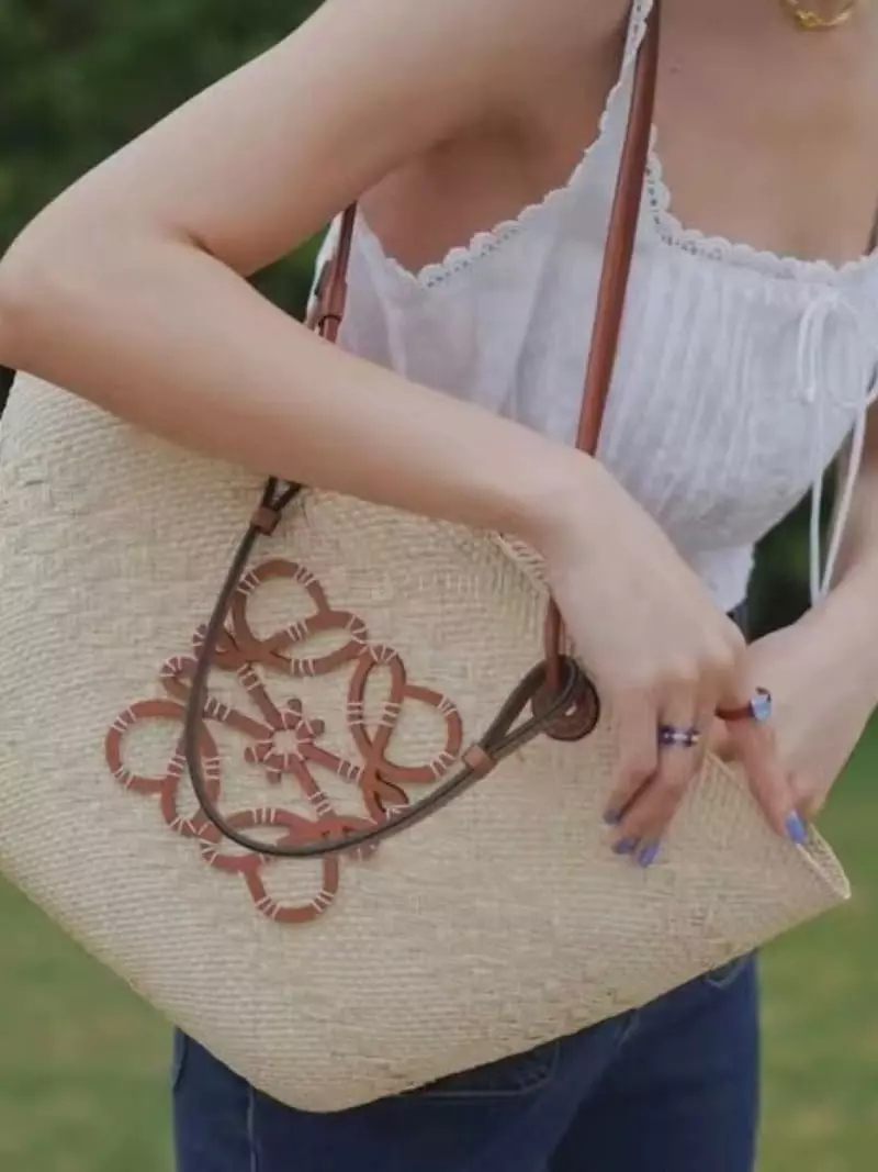 Trouvaille - Korean Women Fashion - #womensfashion - Anagram Tote Bag - 7