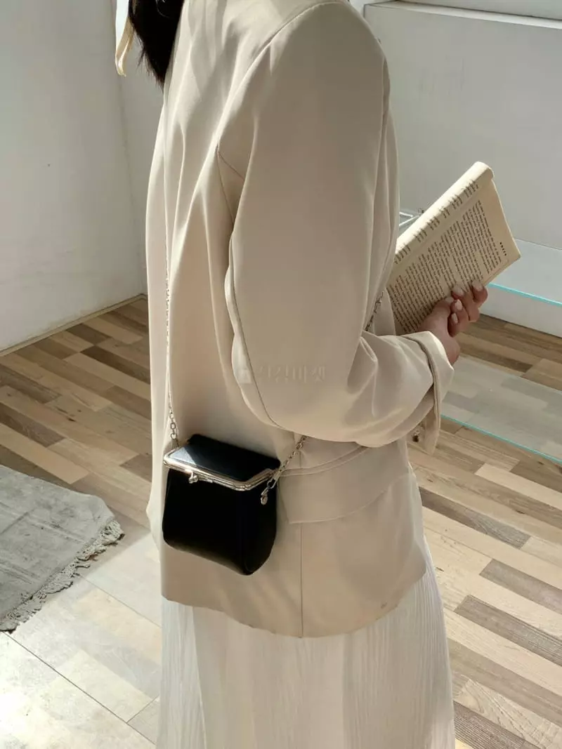 Trouvaille - Korean Women Fashion - #womensfashion - Mini Square Bag - 12