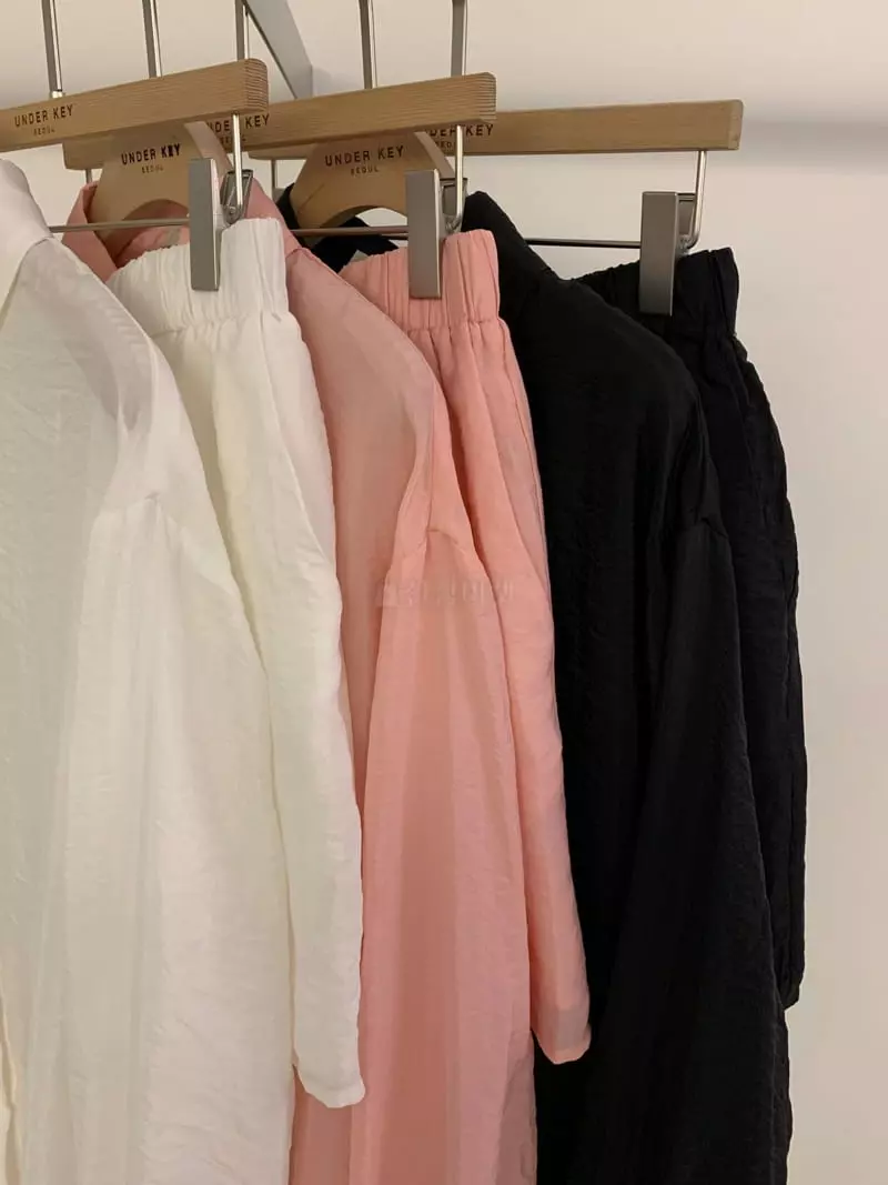 Underkey - Korean Women Fashion - #momslook - Uni Shirt Top Bottom Set