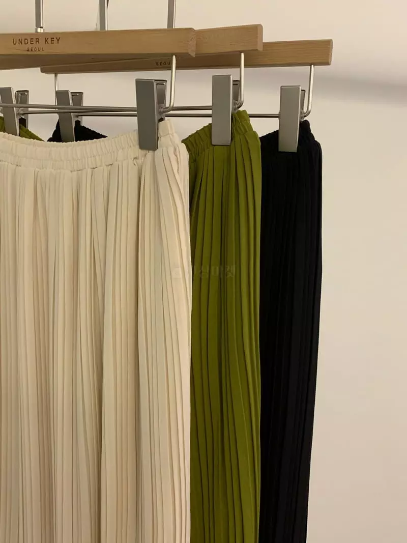 Underkey - Korean Women Fashion - #momslook - Queen Pleats Skirt