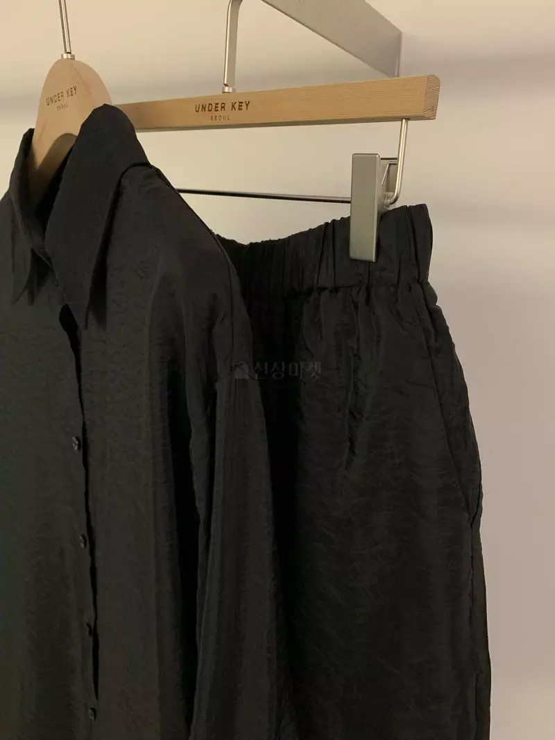 Underkey - Korean Women Fashion - #womensfashion - Uni Shirt Top Bottom Set - 12
