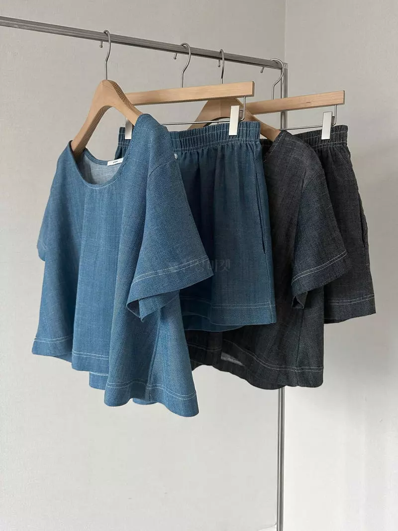 Unene Garden - Korean Women Fashion - #momslook - Summer Plare Top - 11