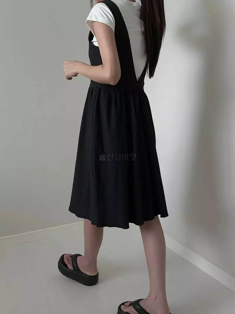 Unene Garden - Korean Women Fashion - #momslook - Cio One-piece