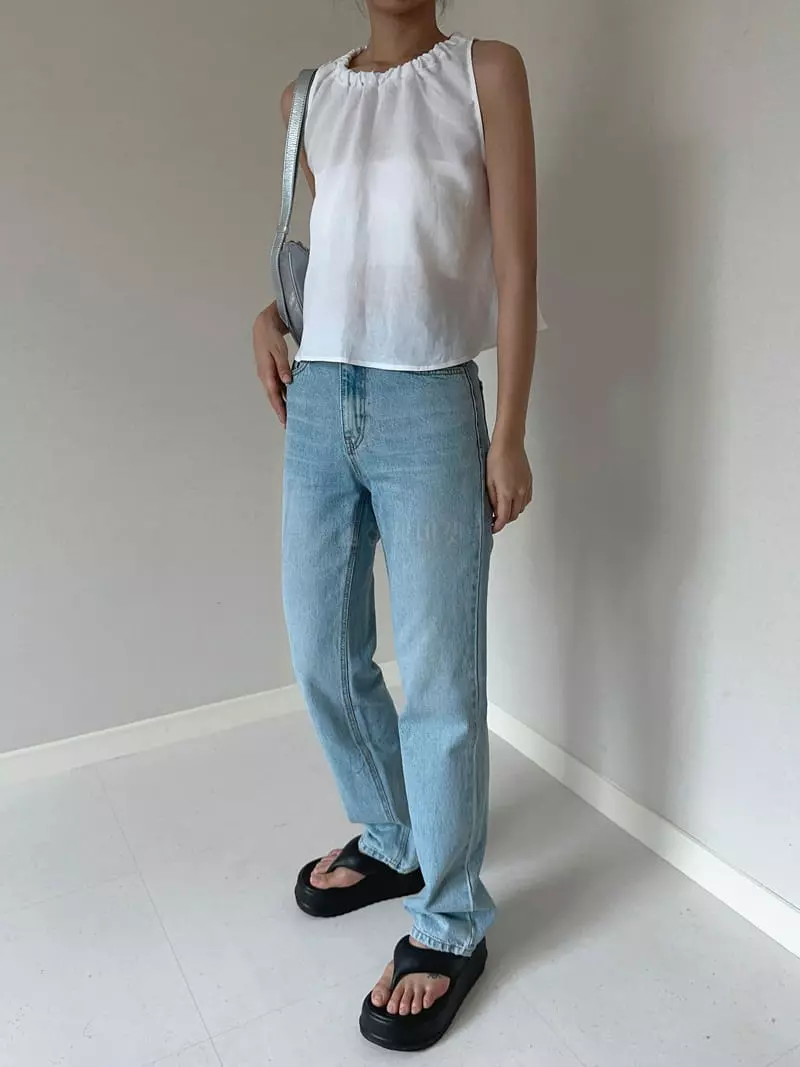 Unene Garden - Korean Women Fashion - #momslook - Wholter Sleeveless - 11