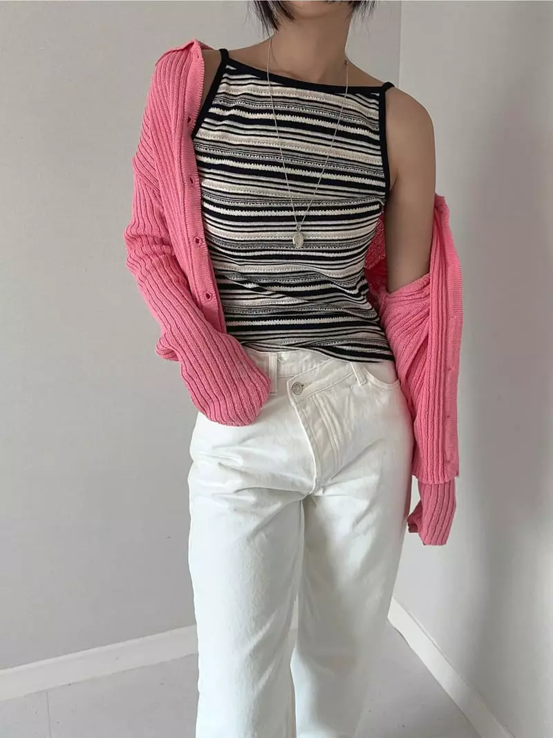 Unene Garden - Korean Women Fashion - #shopsmall - Mureang Sleeveless - 2