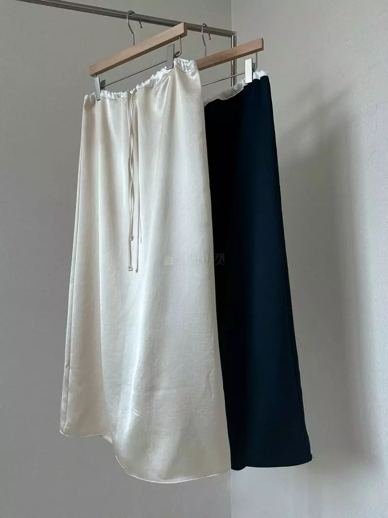 Unene Garden - Korean Women Fashion - #thatsdarling - Shatin Skirt - 10