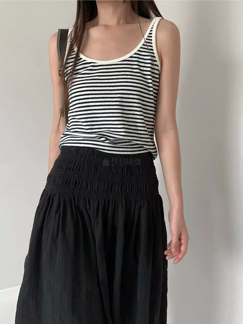 Unene Garden - Korean Women Fashion - #thelittlethings - Terry Sleeveless - 3