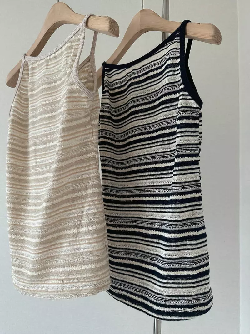 Unene Garden - Korean Women Fashion - #womensfashion - Mureang Sleeveless - 12