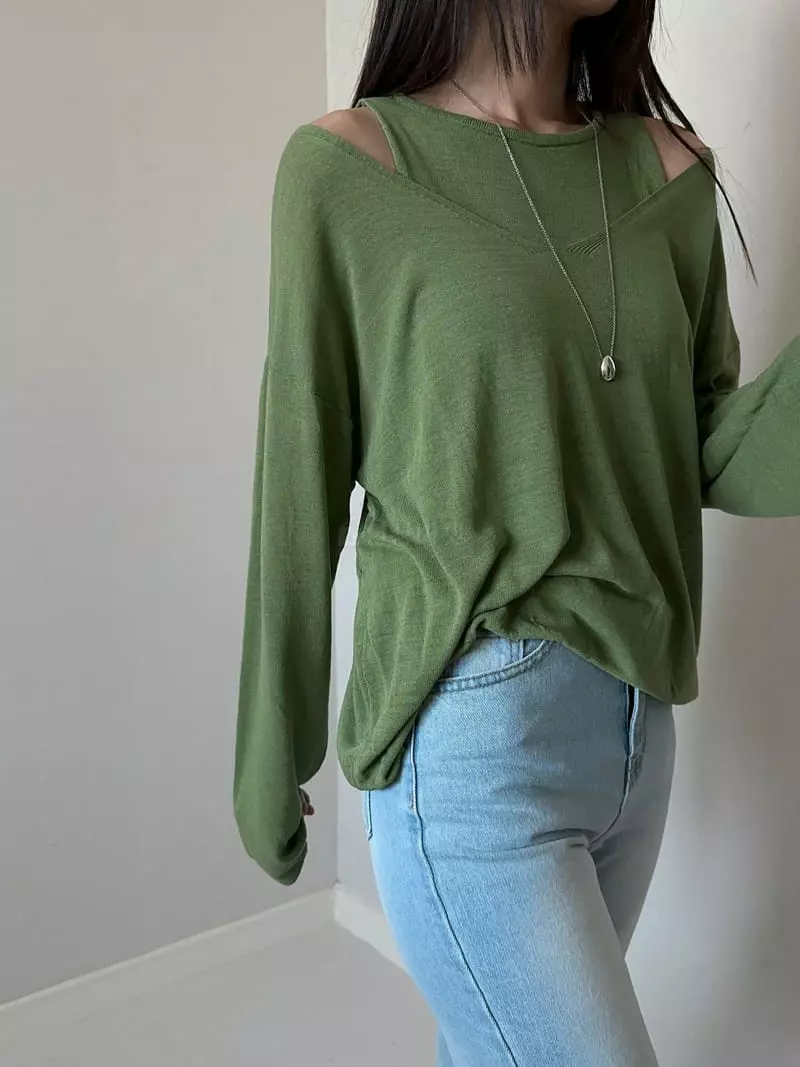 Unene Garden - Korean Women Fashion - #womensfashion - Libeb V Neck Knit Tee - 6