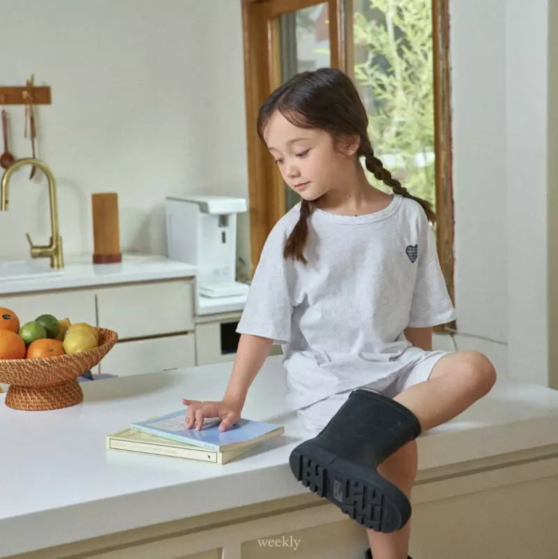 Weekly - Korean Children Fashion - #toddlerclothing - Heart Summer Top Bottom Set - 4