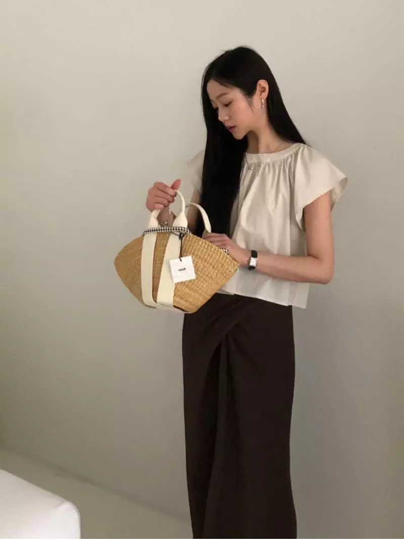 Your - Korean Women Fashion - #vintageinspired - Cloud Shirring Blouse - 12