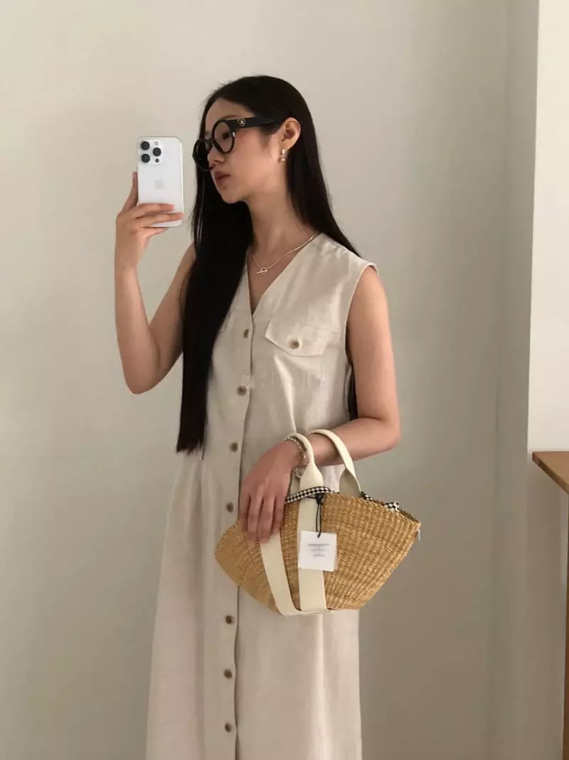 Your - Korean Women Fashion - #womensfashion - Winda Pocket One-piece - 12