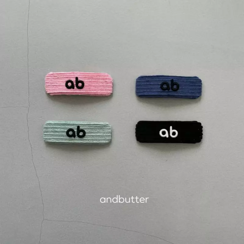 Andbutter - Korean Children Fashion - #childrensboutique - Gordang Embroidery Hairpin - 10
