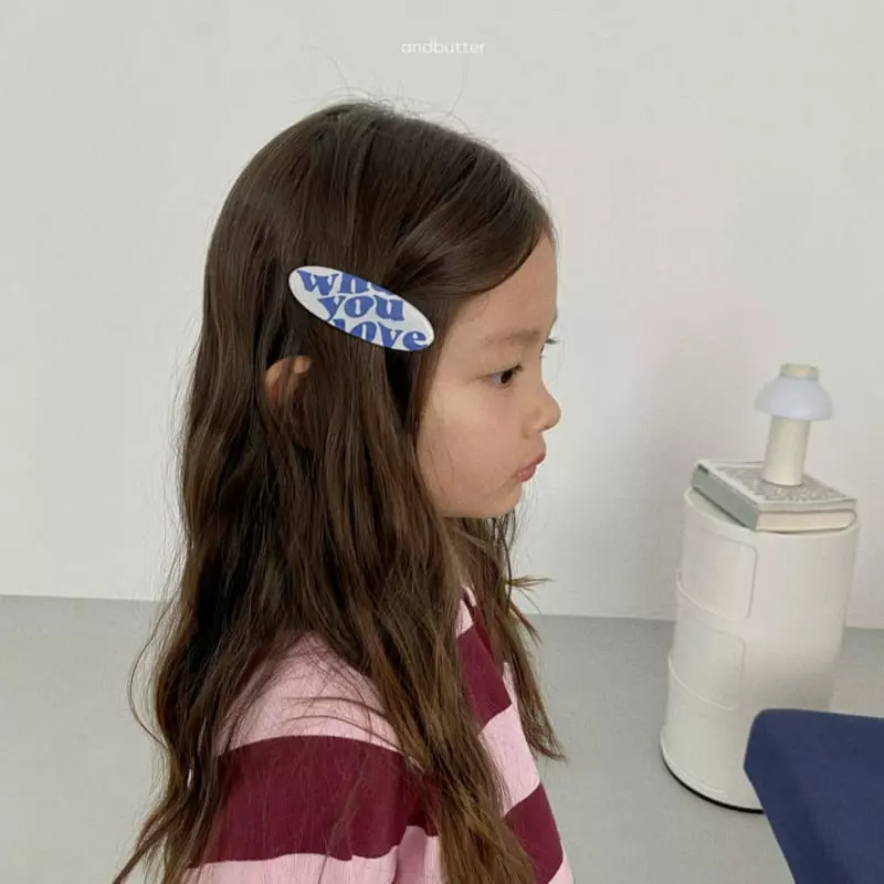 Andbutter - Korean Children Fashion - #kidsstore - Love Board Hairpin - 2