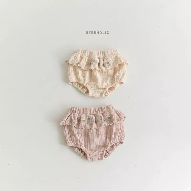 Bebe Holic - Korean Baby Fashion - #babyfever - Daisy Embrodiery Bloomer - 10