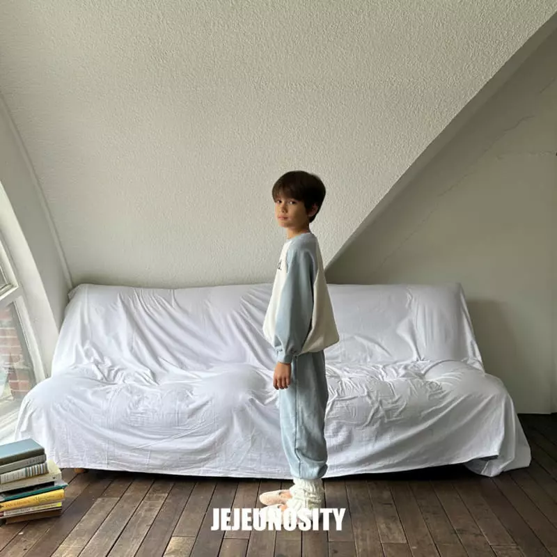 Jejeunosity - Korean Children Fashion - #littlefashionista - Friends Sweatshirt - 12