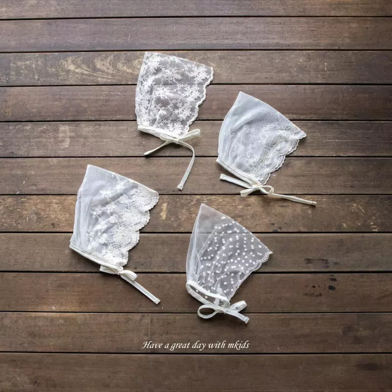 Mkids - Korean Baby Fashion - #babyoutfit - Bebe Elle Lace Bonnet