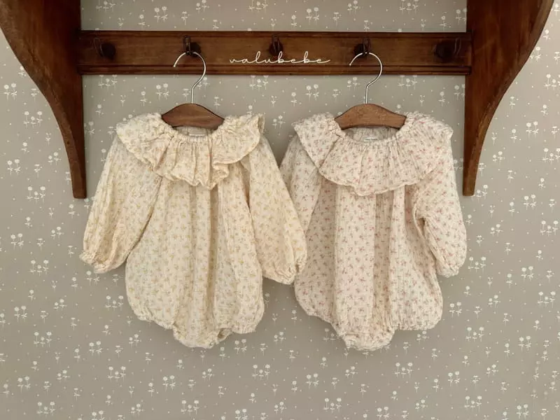 Valu Bebe - Korean Baby Fashion - #onlinebabyboutique - Big Frill Flower Bodysuit