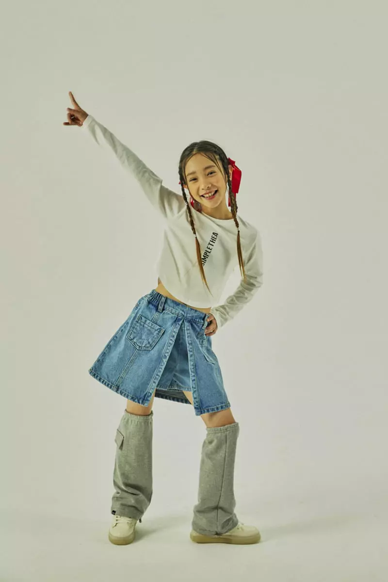 A-Market - Korean Children Fashion - #childofig - Simple A Crop Tee - 11
