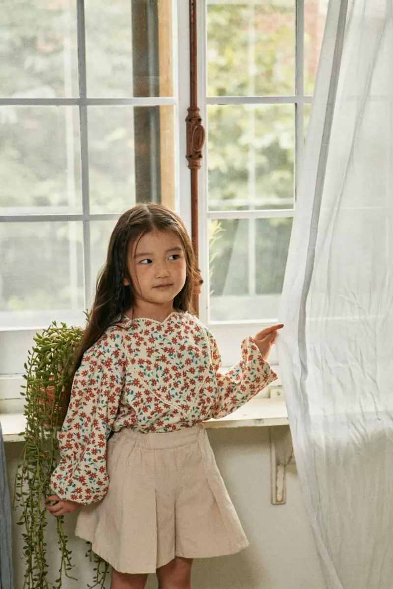 A-Market - Korean Children Fashion - #childofig - Heart Blouse