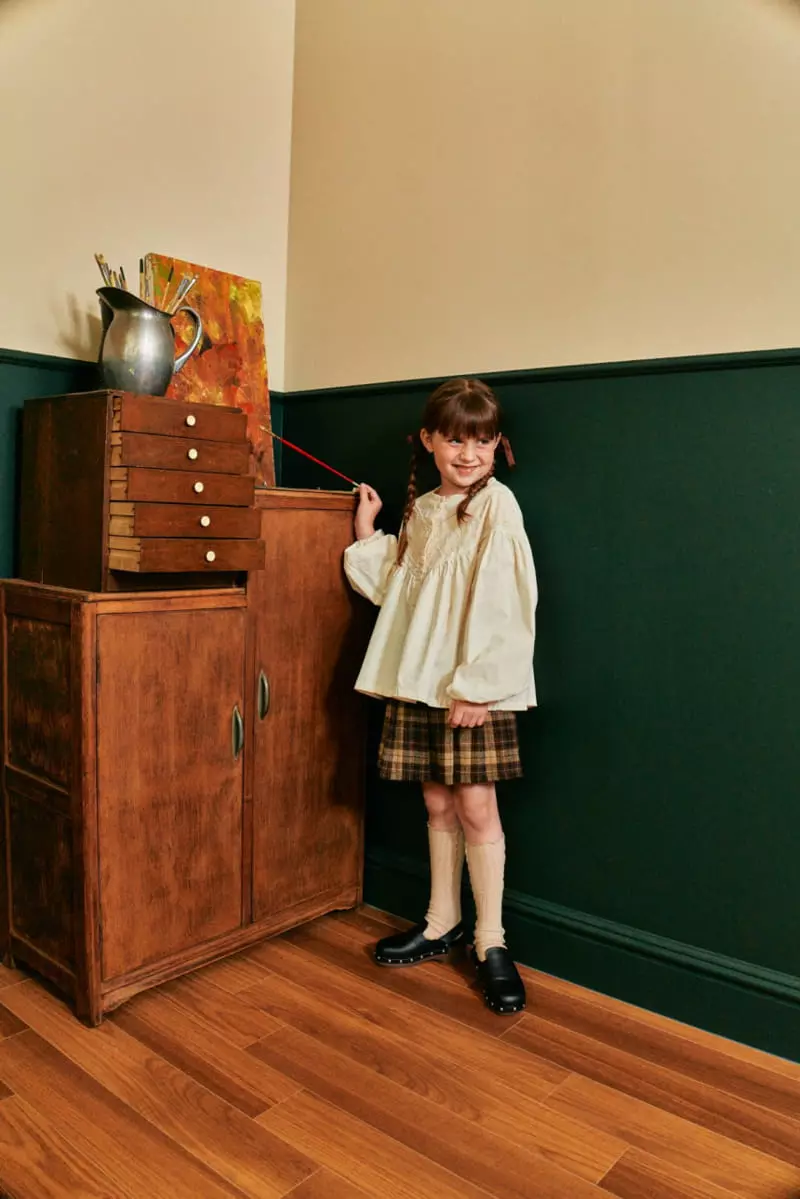 A-Market - Korean Children Fashion - #kidsshorts - V Lace Blouse - 8