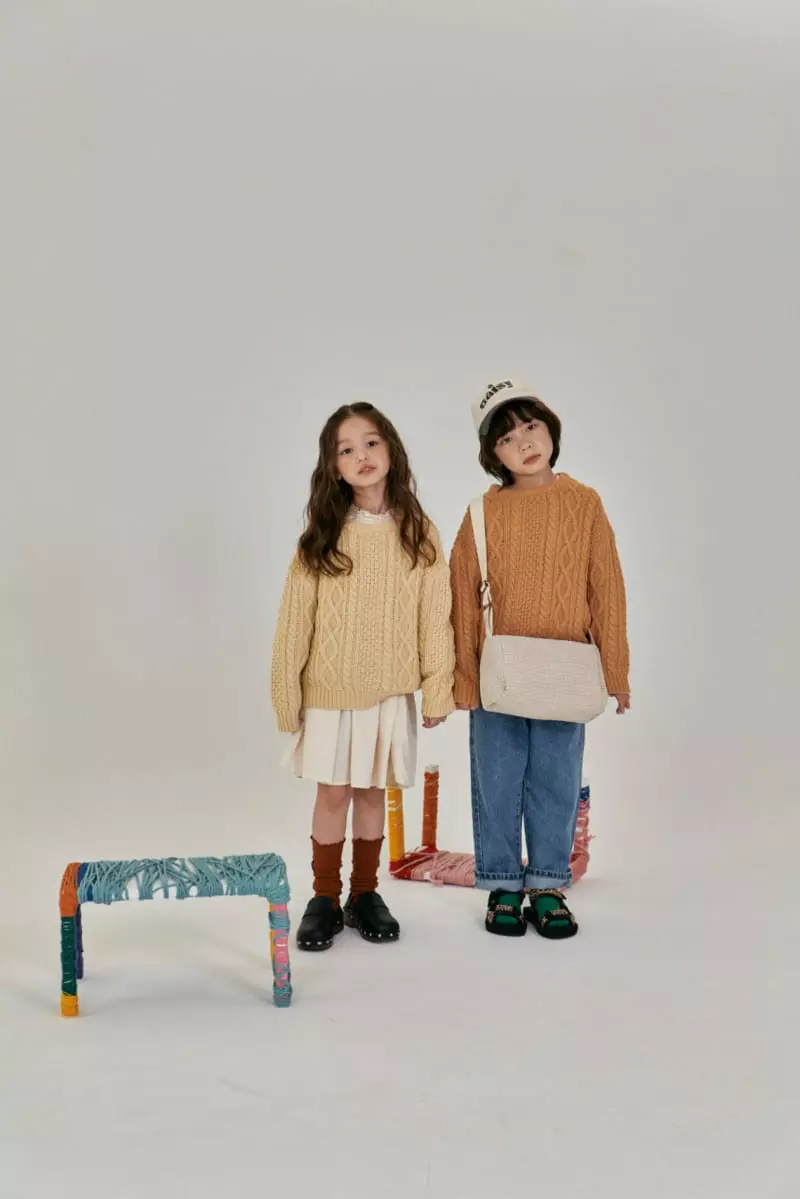 A-Market - Korean Children Fashion - #kidsstore - Twist Round Knit Tee - 2