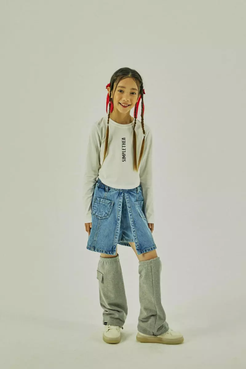 A-Market - Korean Children Fashion - #prettylittlegirls - Simple A Crop Tee - 10