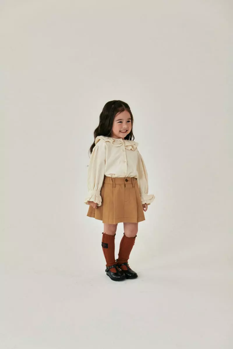 A-Market - Korean Children Fashion - #prettylittlegirls - Collar Blouse - 2