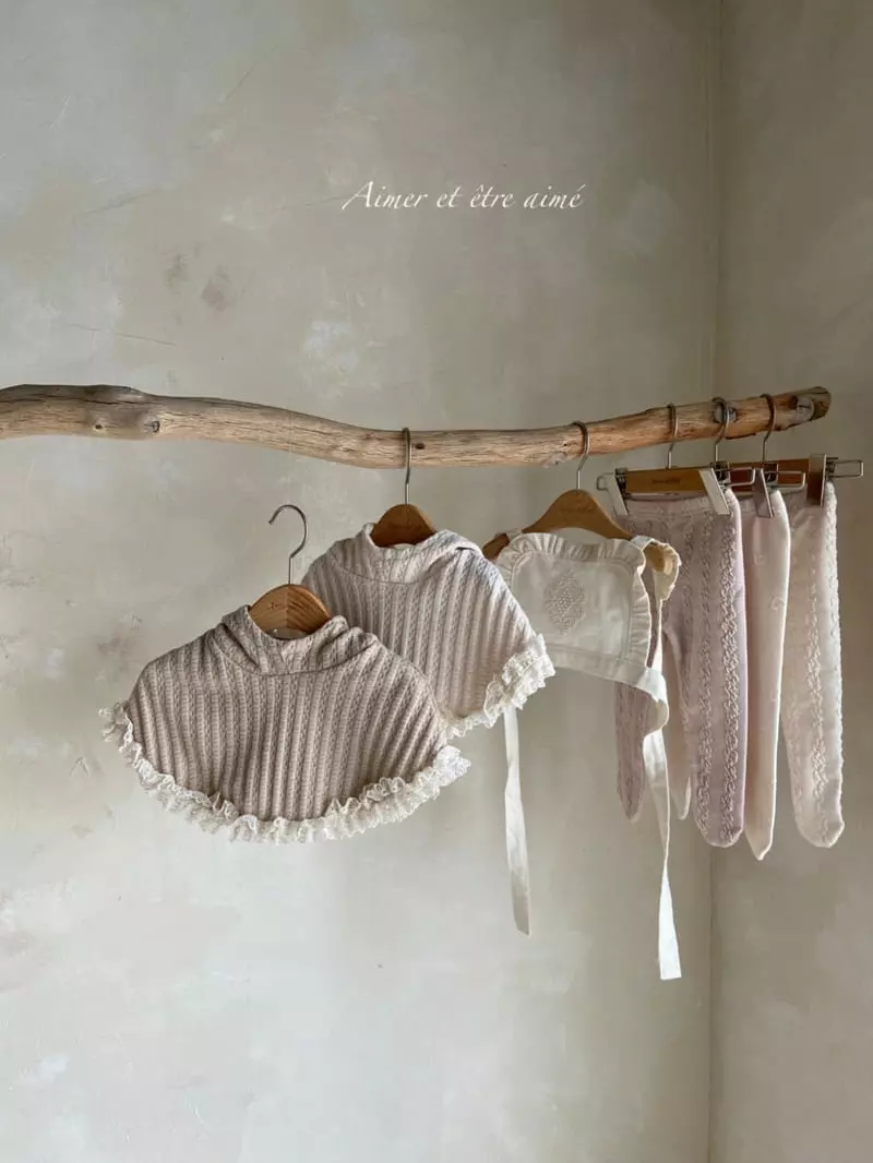 Anne Shirley - Korean Baby Fashion - #babyfashion - Emily Frill Cape - 4