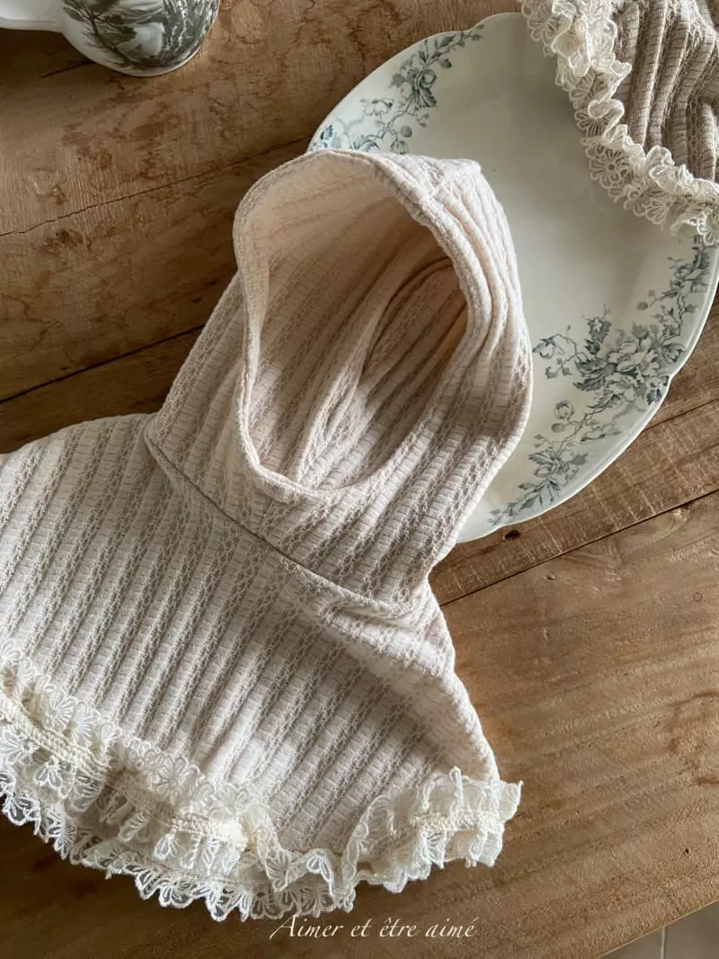 Anne Shirley - Korean Baby Fashion - #babywear - Emily Frill Cape - 11