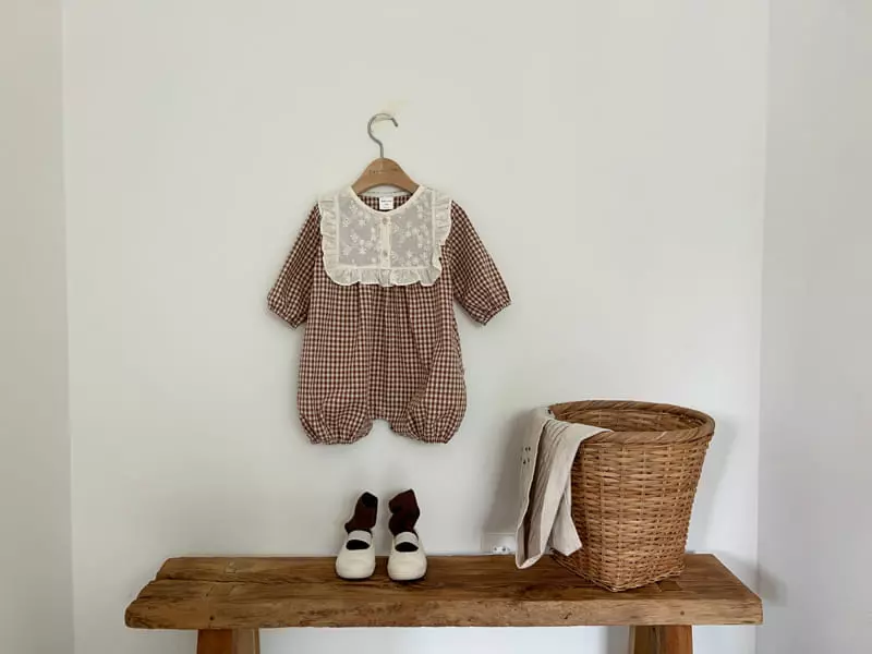 Bebe Nine - Korean Baby Fashion - #babyoutfit - Lace Bonbon Bodysuit - 2