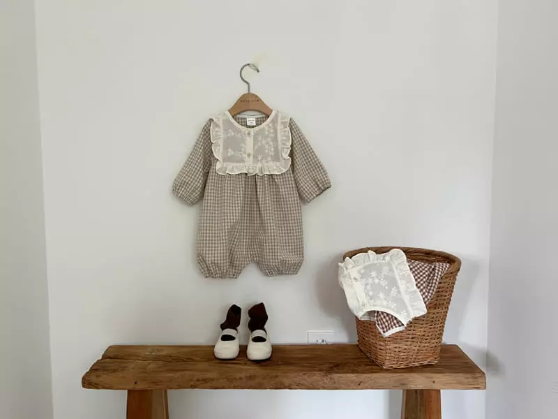 Bebe Nine - Korean Baby Fashion - #babyoutfit - Lace Bonbon Bodysuit - 3