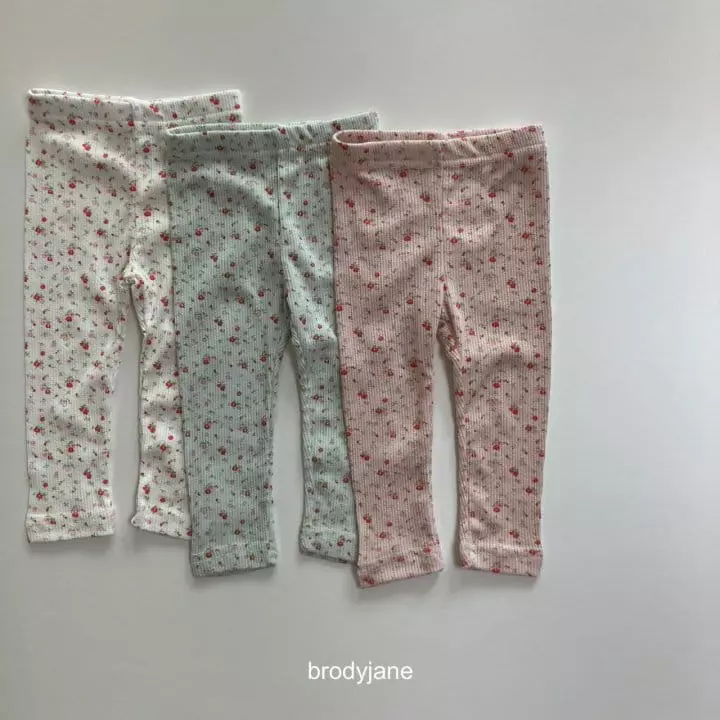 Brody Jane - Korean Children Fashion - #childofig - Little Flower Eyelet Pajama - 9