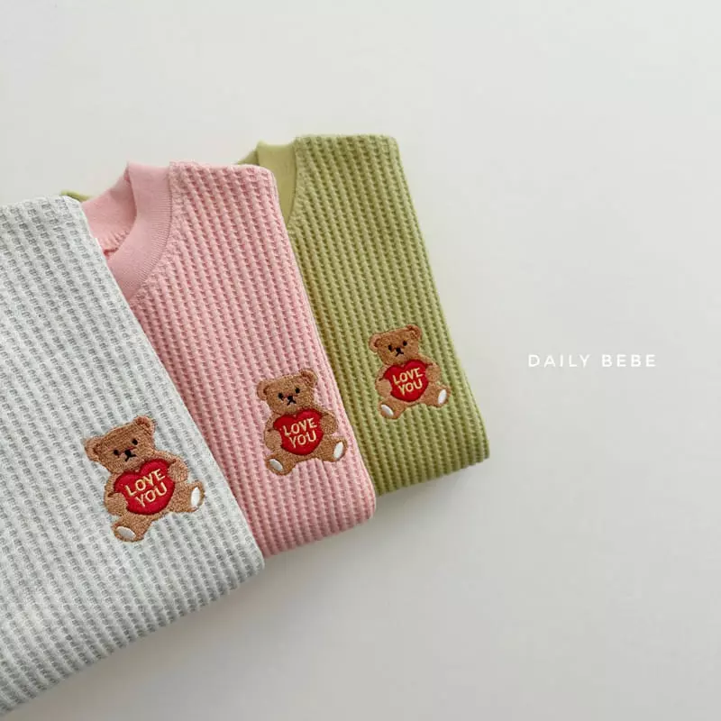 Daily Bebe - Korean Children Fashion - #childofig - Heart bear Waffle Top Bottom Set - 7