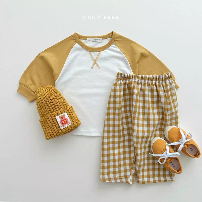 Daily Bebe - Korean Children Fashion - #fashionkids - Check Raglan Top Bottom Set