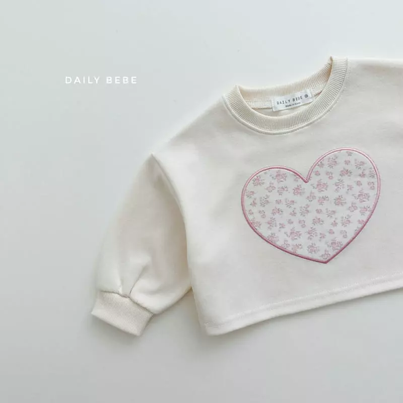 Daily Bebe - Korean Children Fashion - #kidzfashiontrend - Heart Crop Sweatshirt - 5