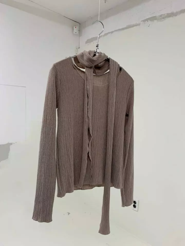 Enten - Korean Women Fashion - #vintageinspired - Muffler Tee - 4
