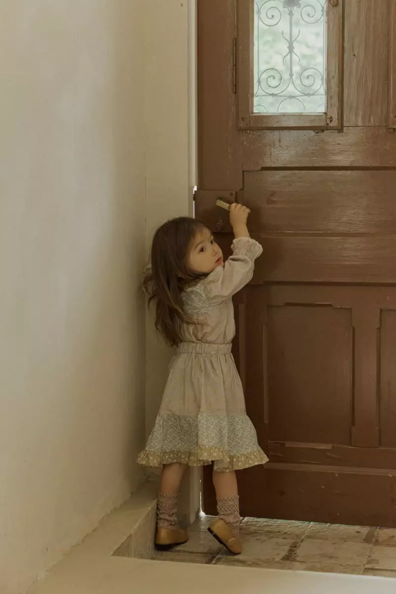Flo - Korean Children Fashion - #stylishchildhood - Madellen Blouse - 7