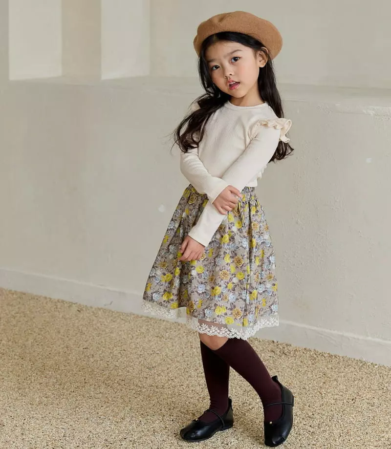Ggomare - Korean Children Fashion - #designkidswear - Bebe Frill Tee
