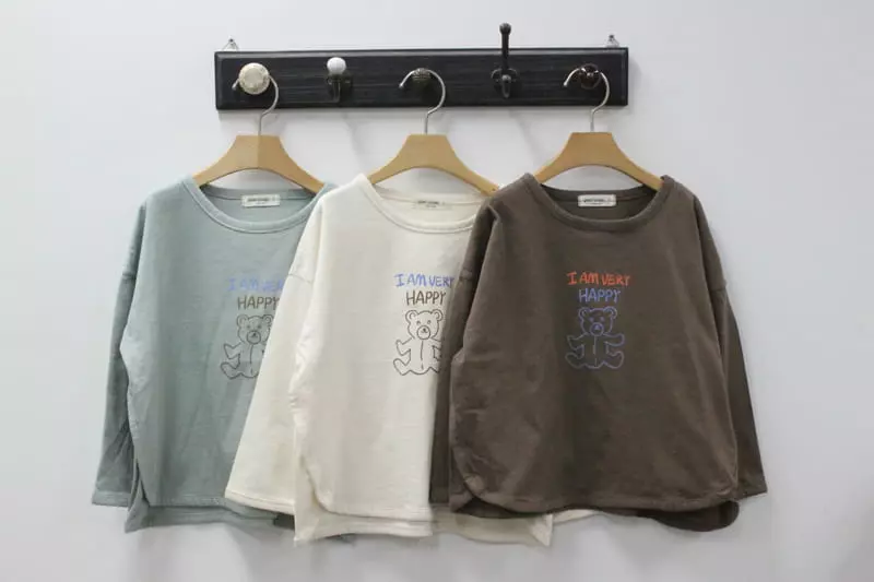 Green Tomato - Korean Children Fashion - #toddlerclothing - Bear Tee - 12