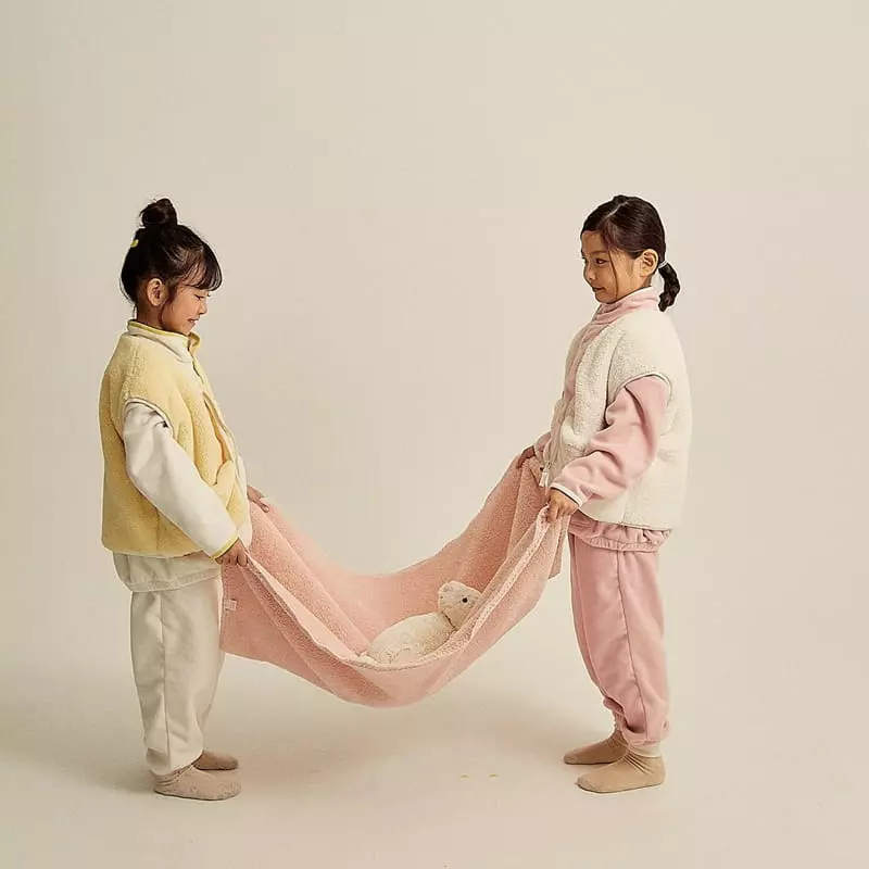 Here I Am - Korean Children Fashion - #discoveringself - Kinder Bread Vest - 12