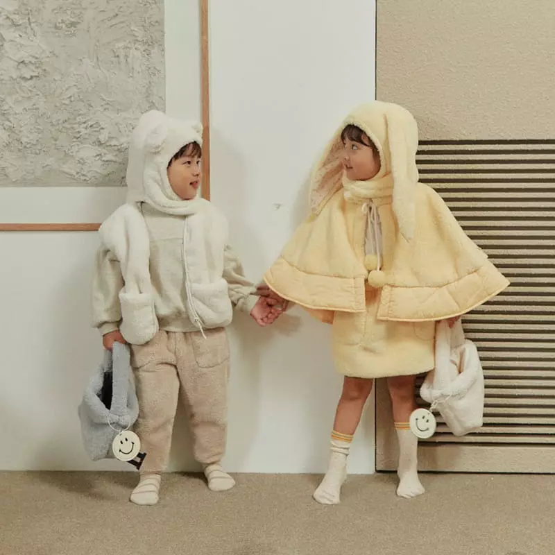 Here I Am - Korean Children Fashion - #minifashionista - Kinder Cape - 5