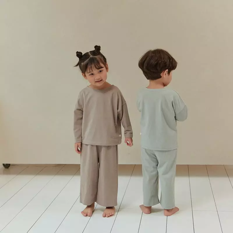 Here I Am - Korean Women Fashion - #romanticstyle - Cloden Set Up Mom - 12