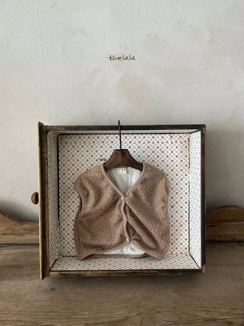 Lala - Korean Children Fashion - #stylishchildhood - Puddle Vest - 10