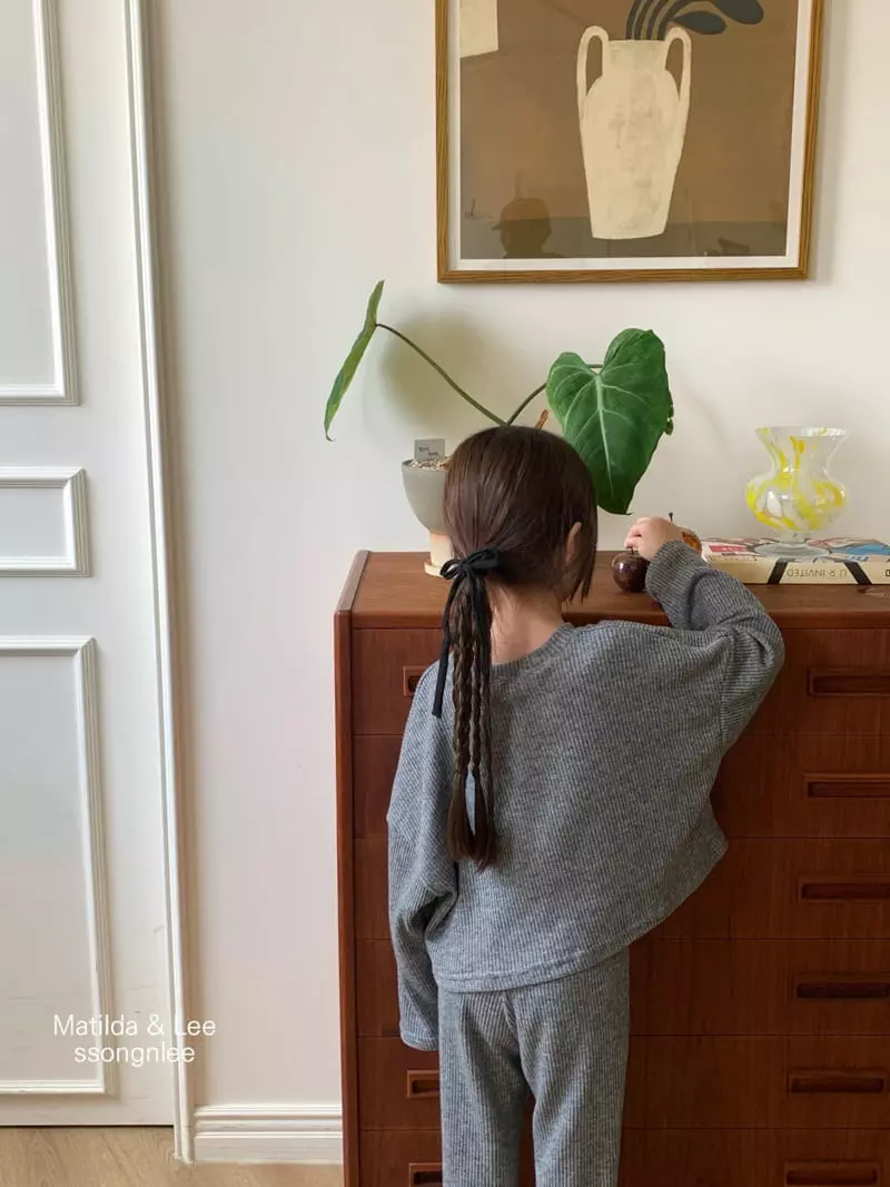 Matilda & Lee - Korean Children Fashion - #kidsshorts - Knit Crop Top Bottom Set - 7
